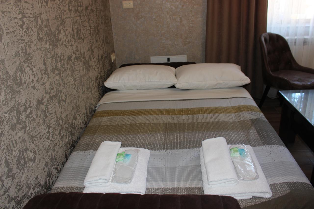 Apartment Anzi Batumi Bagian luar foto